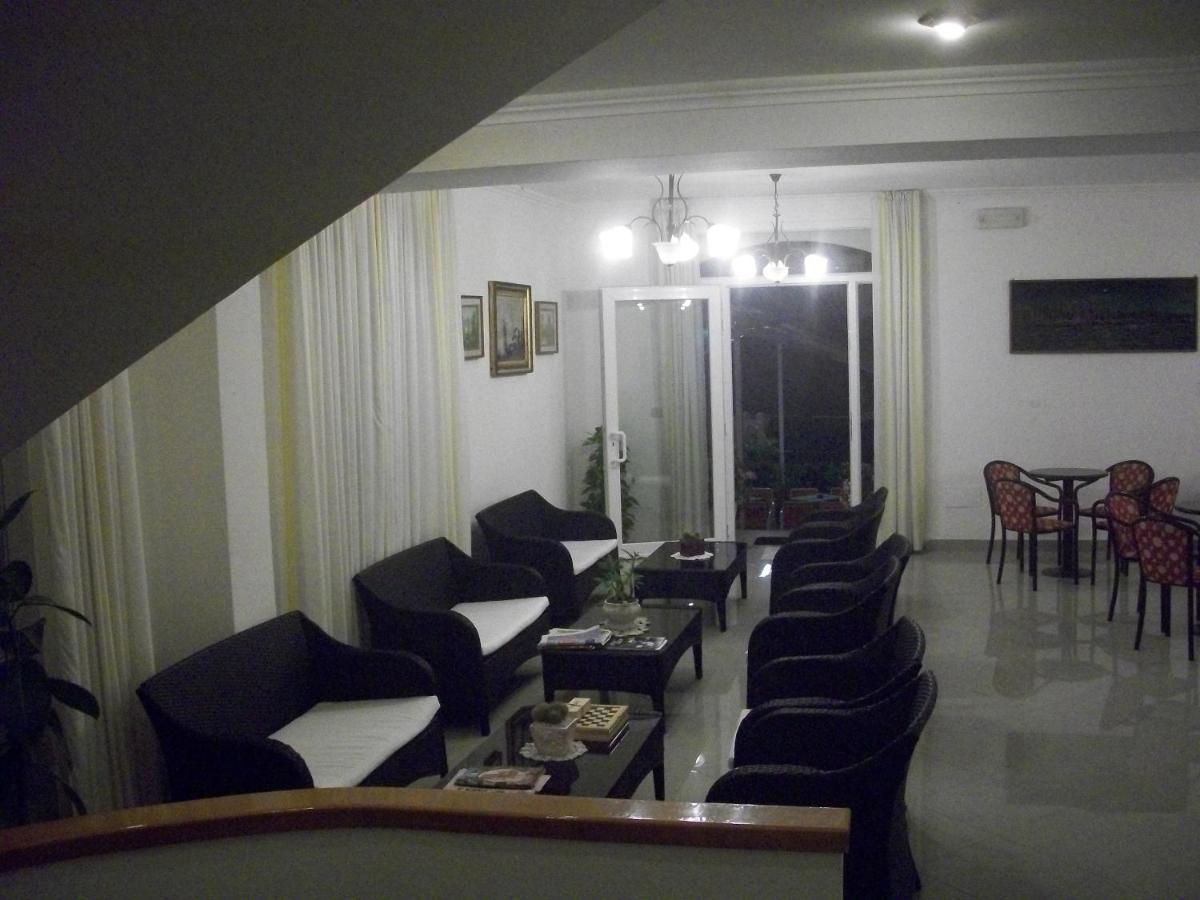 Hotel Liliana Rimini Exteriér fotografie