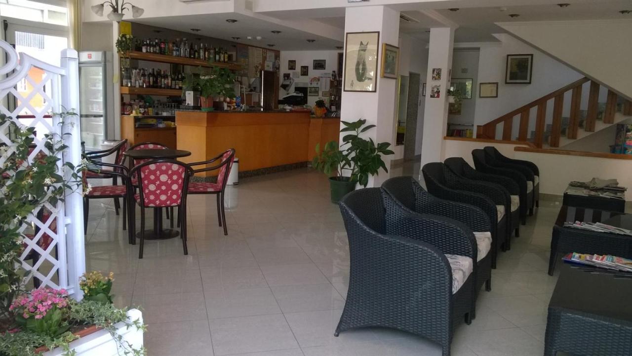 Hotel Liliana Rimini Exteriér fotografie